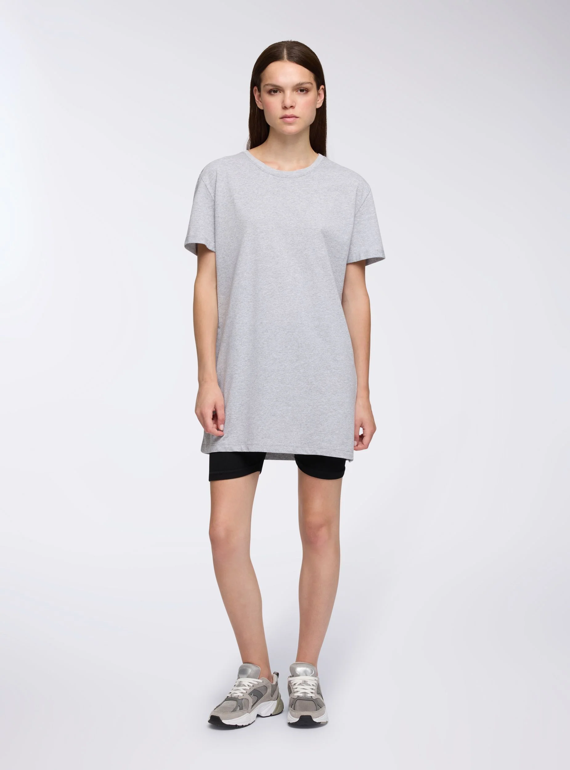 T-shirt maxi over a tinta unita - Image 4
