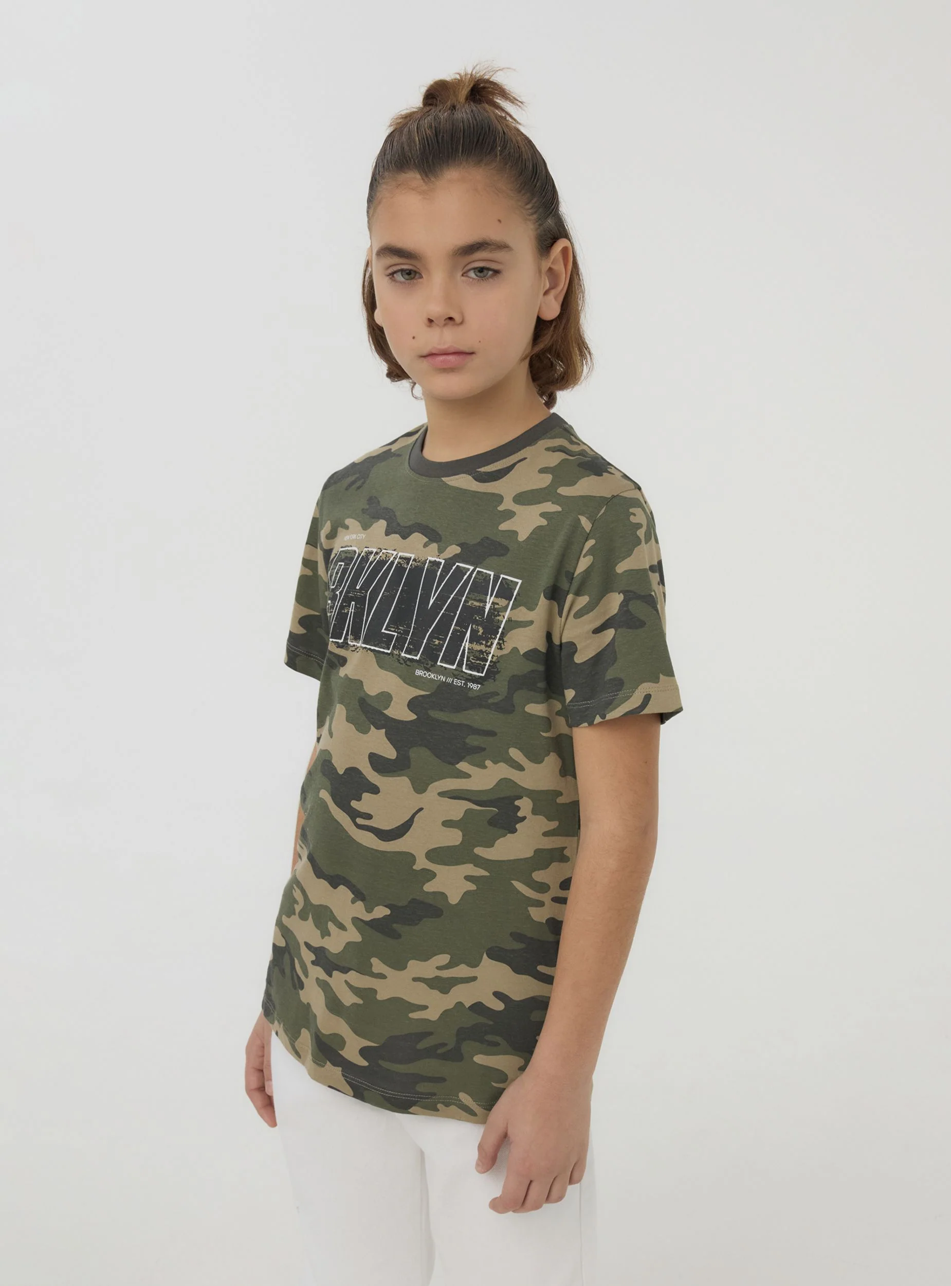 T-shirt mimetica con scritta - Image 7
