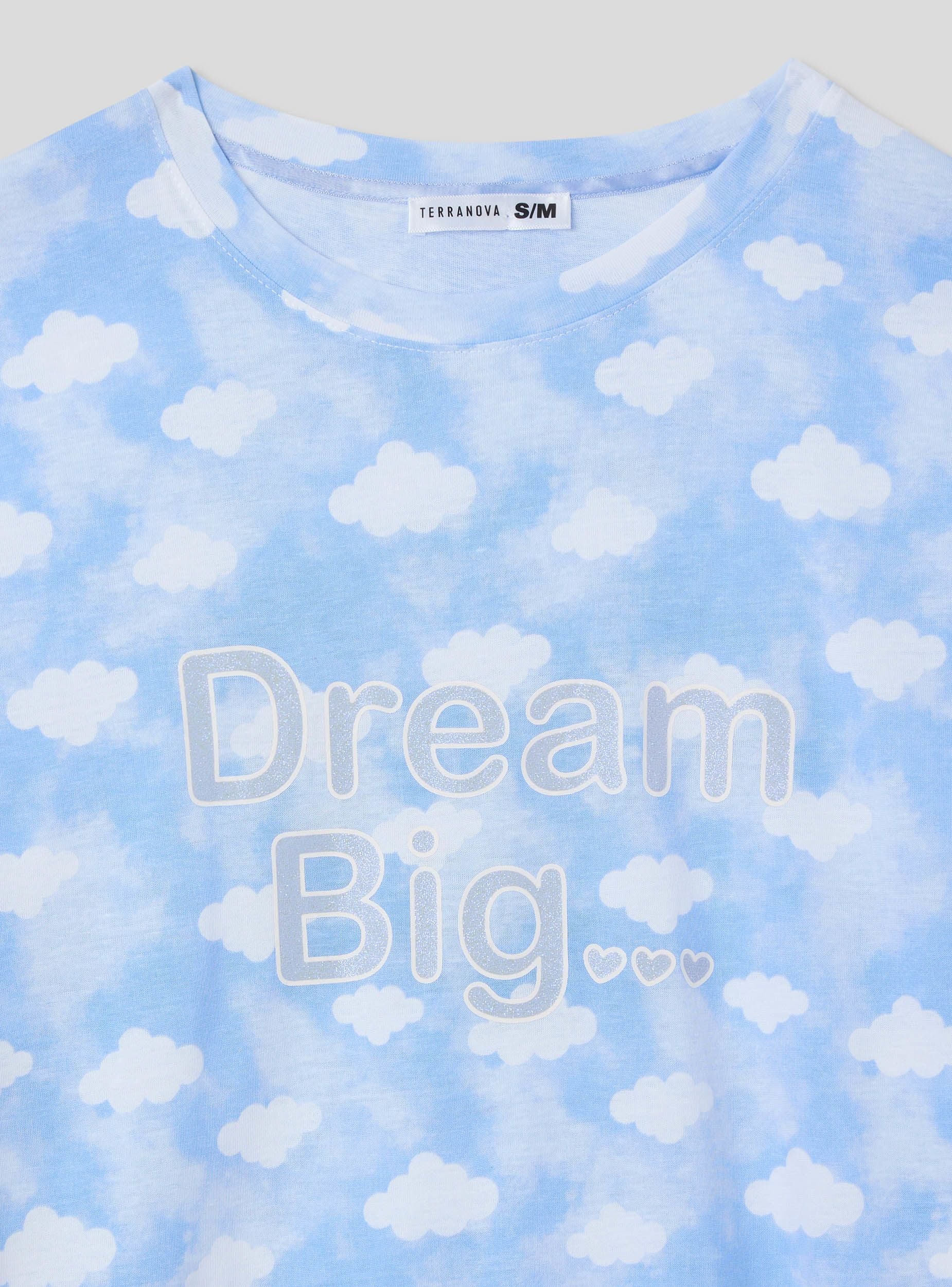 T-shirt over del pigiama con nuvole e scritta - Image 6