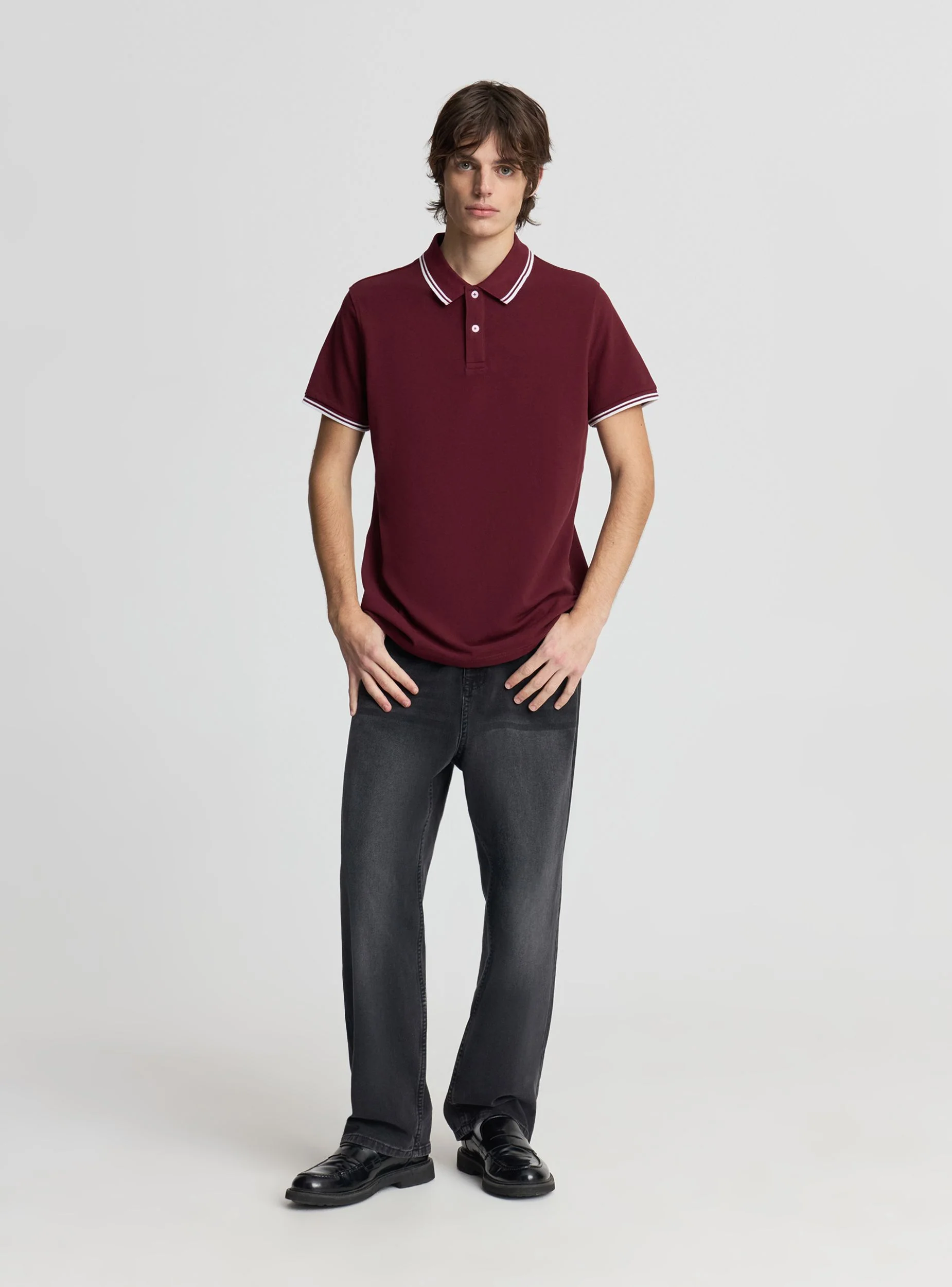 T-shirt polo con profili a contrasto - Image 2