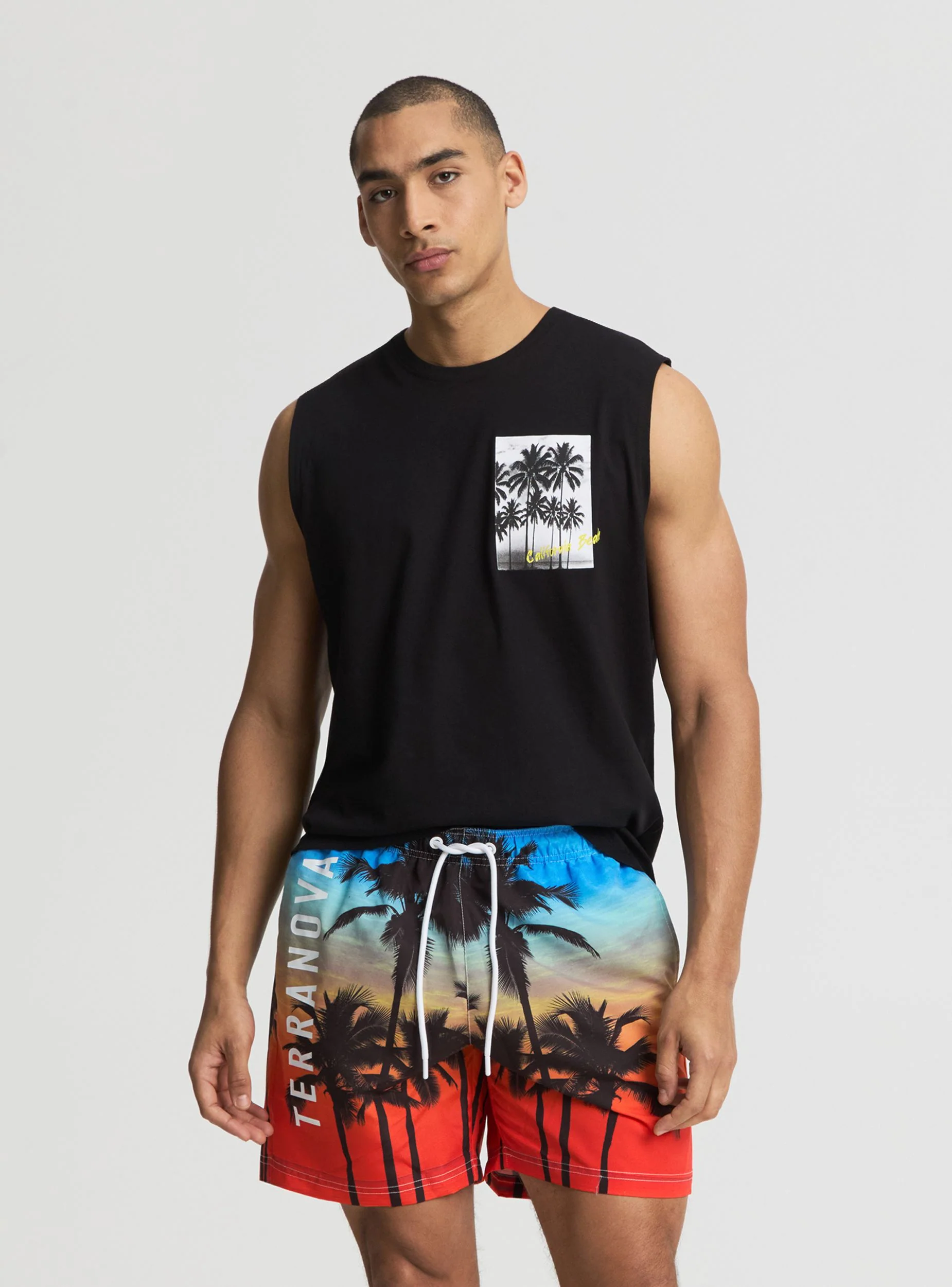 T-shirt smanicata con stampa palme fronte e retro - Image 5