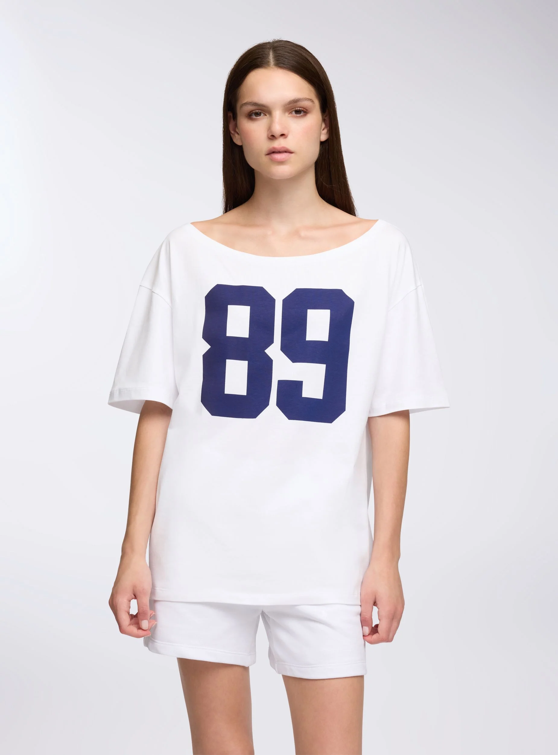 T-shirt spalle scoperte con numero - Image 2