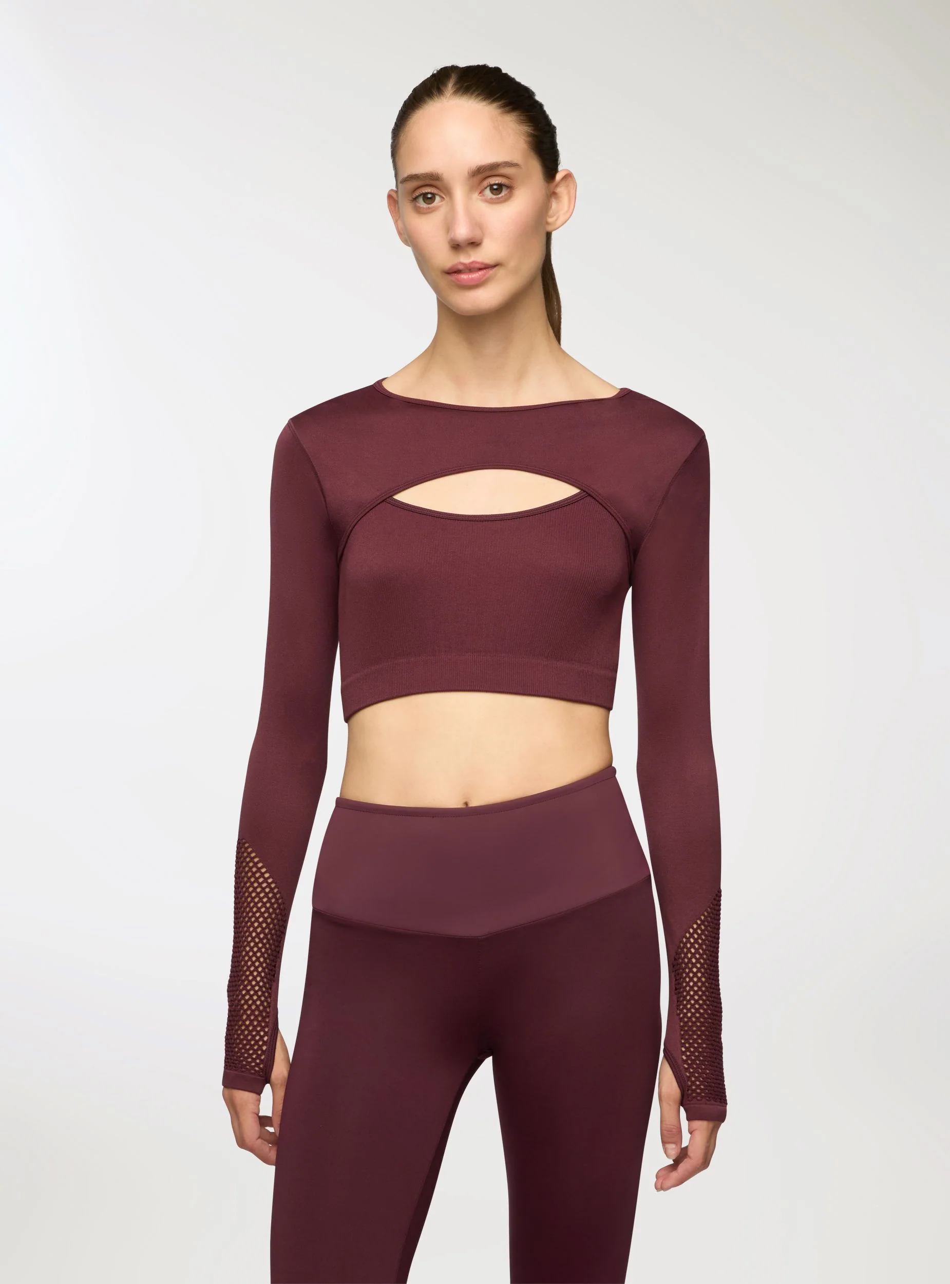 T-shirt sportiva con dettagli traforati