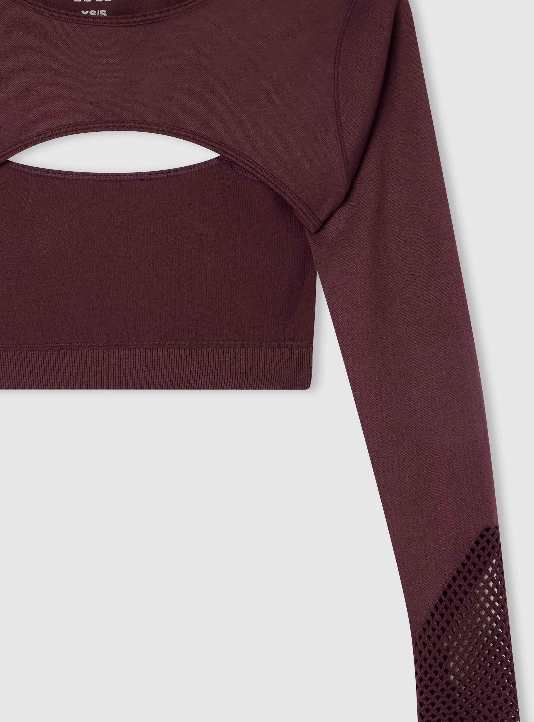 T-shirt sportiva con dettagli traforati - Image 5