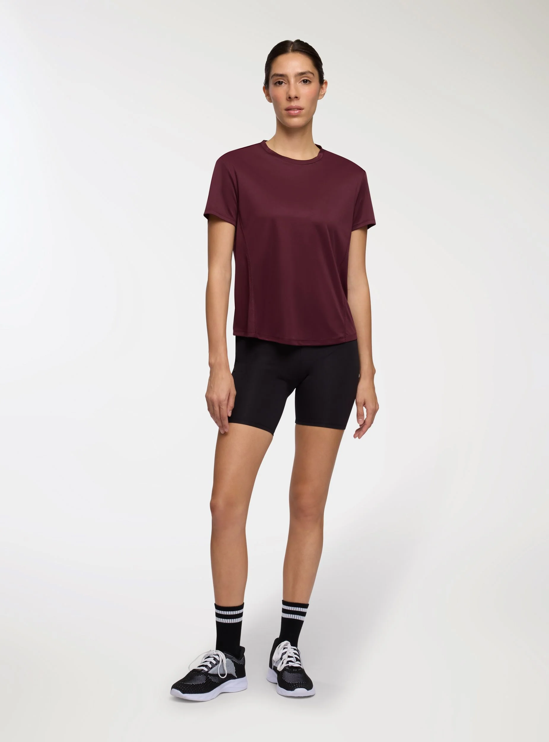 T-shirt sportiva stondata - Image 3