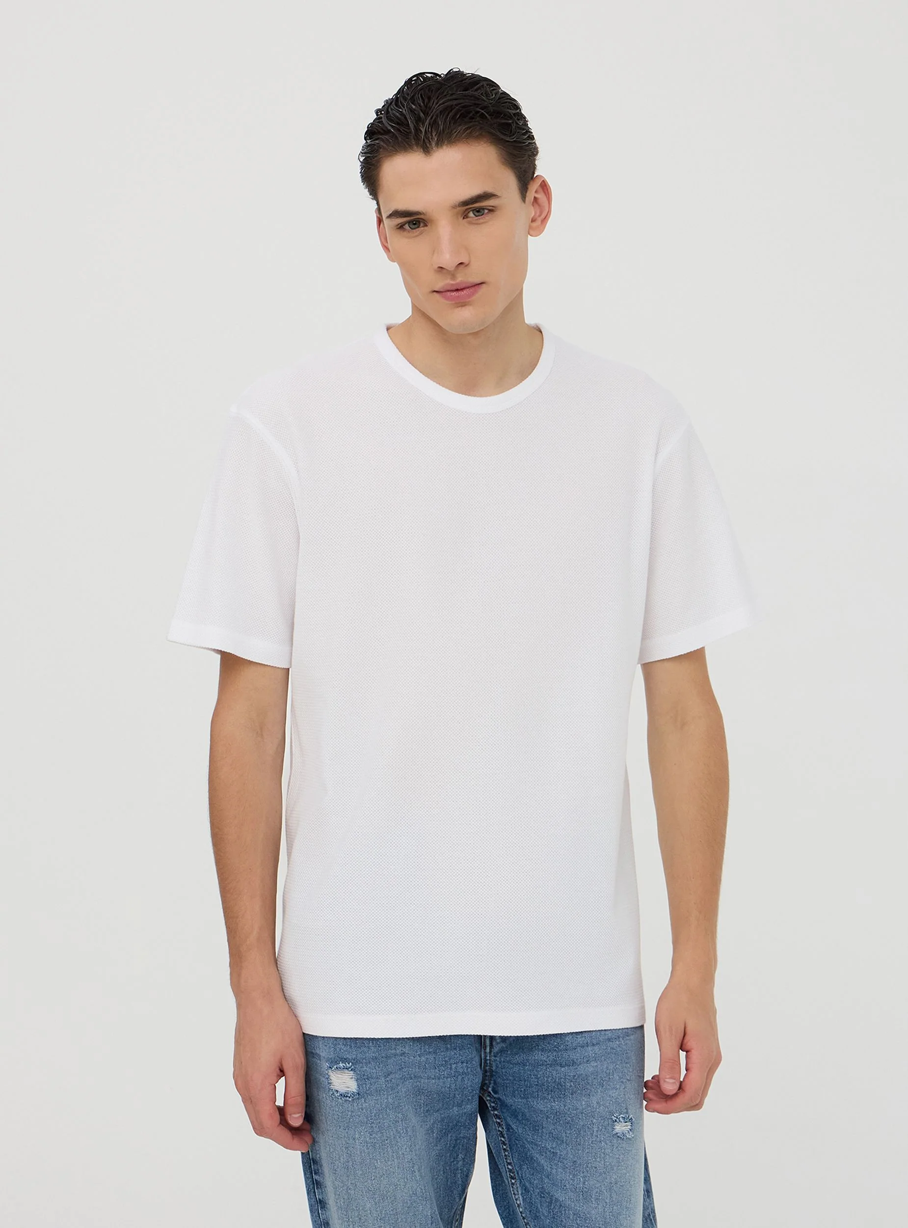 T-shirt tinta unita tessuto strutturato - Image 7