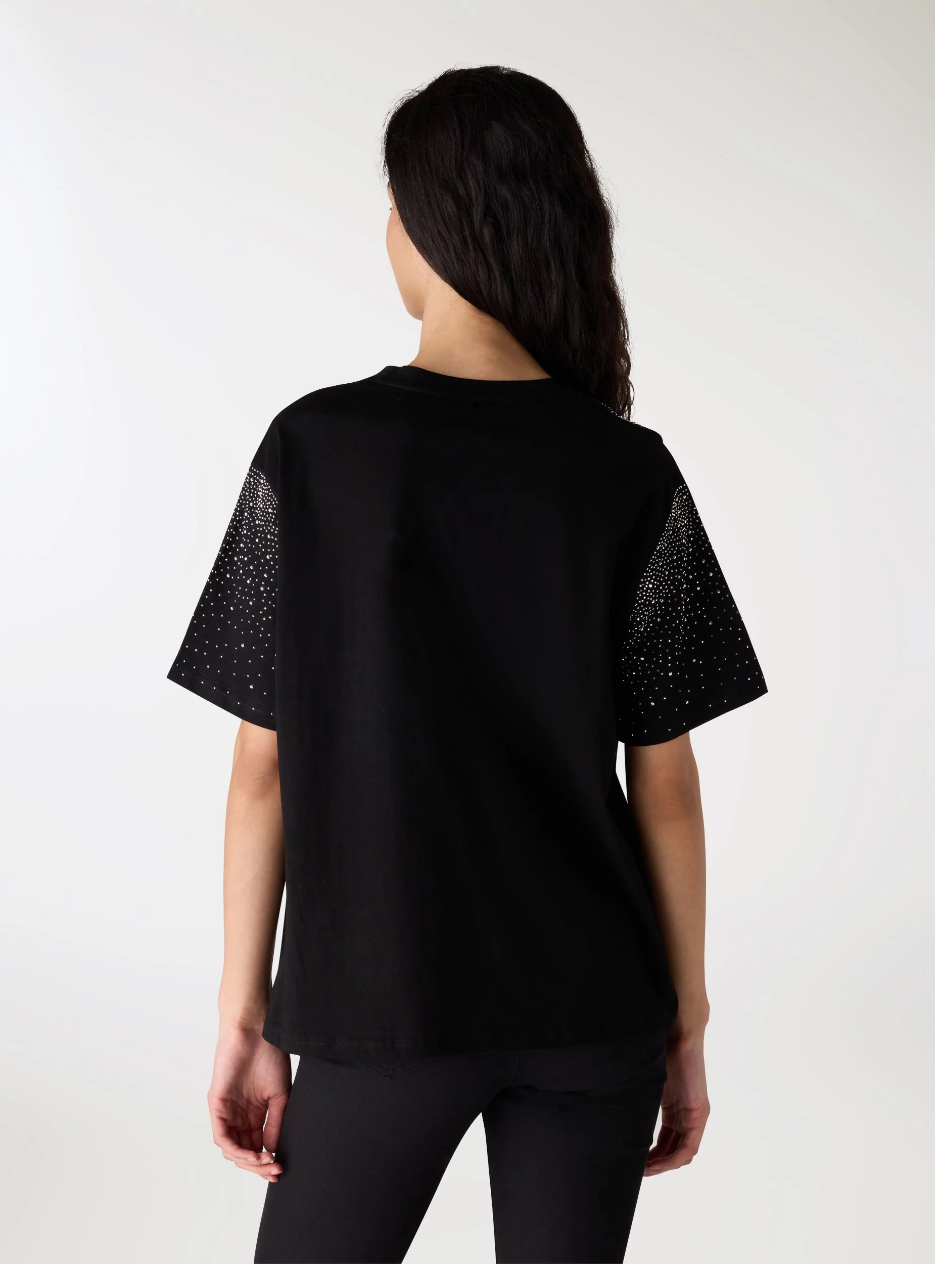 T-shirt vestibilità maxi con applicazioni degradé - Image 3