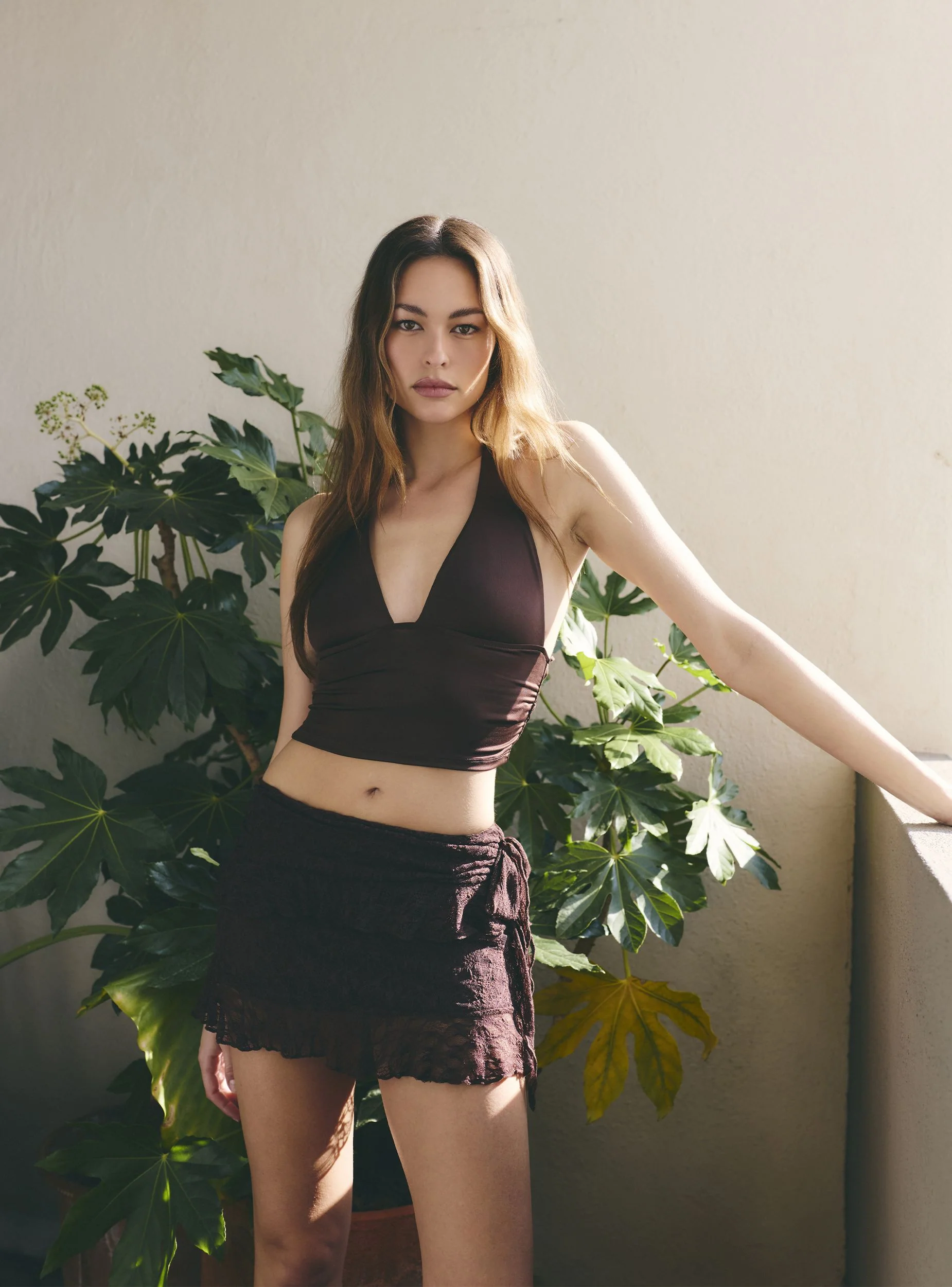 Top all'americana con scollo a v - Image 8