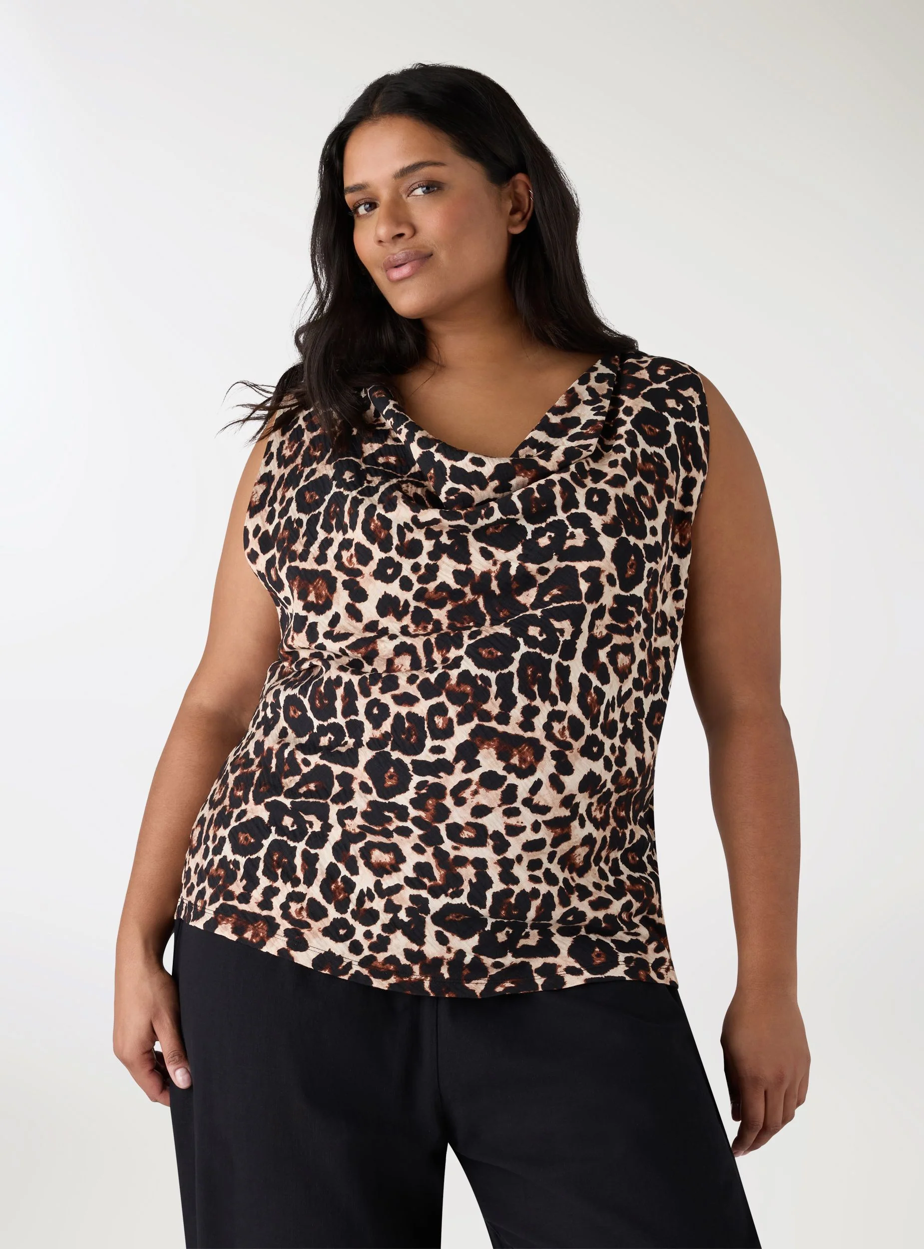 Top con scollo drappeggiato animalier