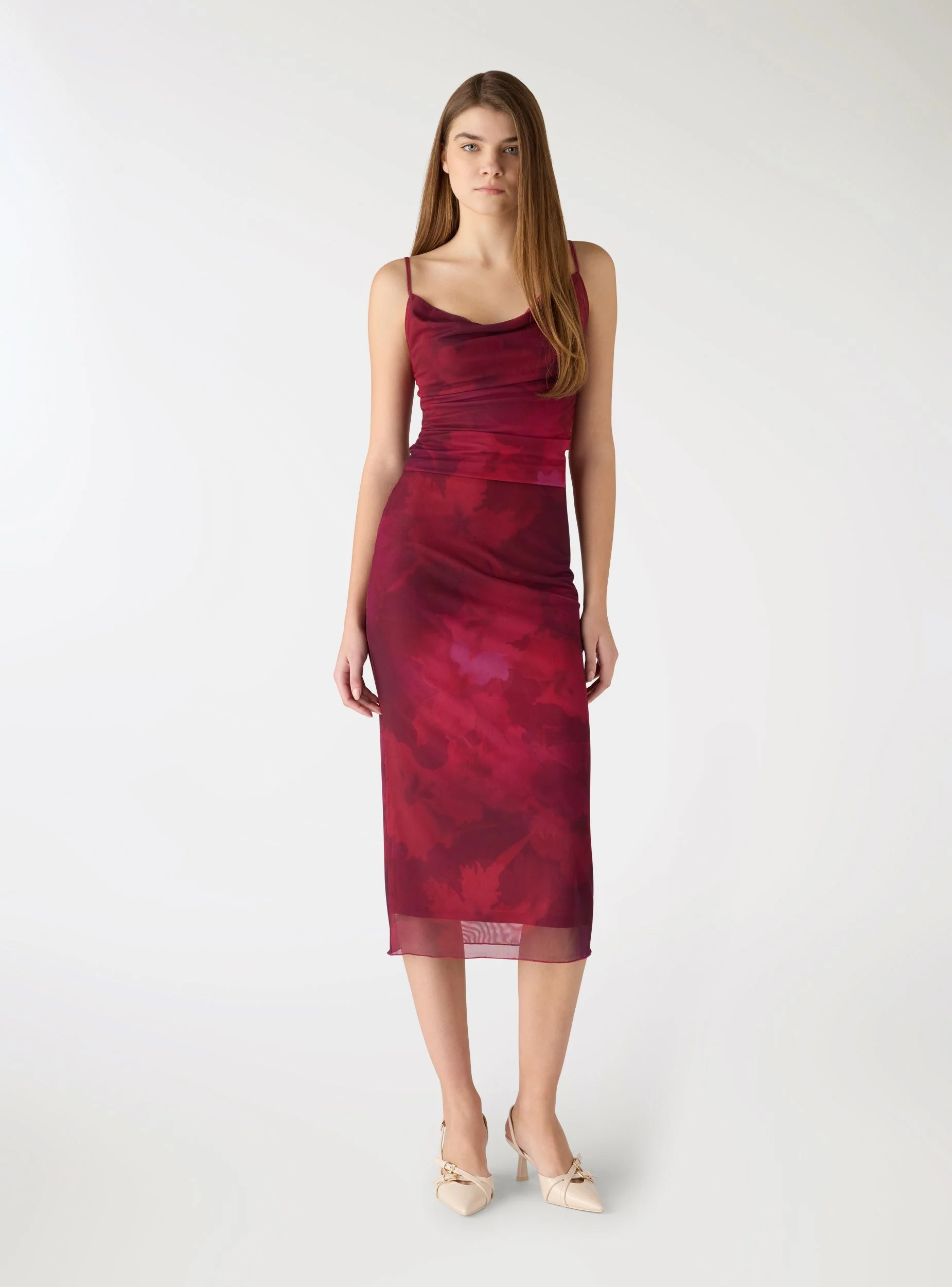 Top con scollo sciallato e stampa fiori
