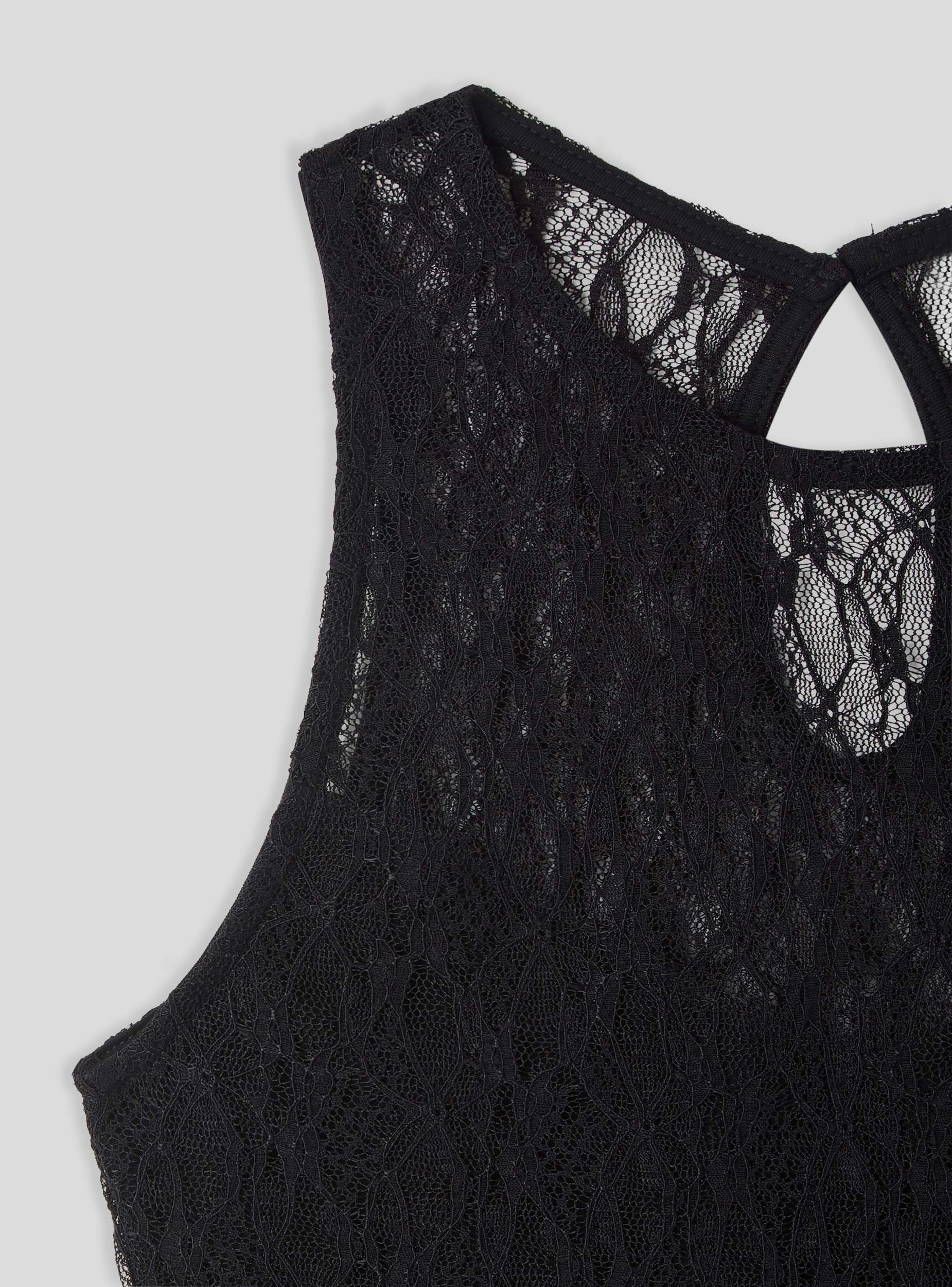 Top crop in pizzo con scollo americano - Image 5