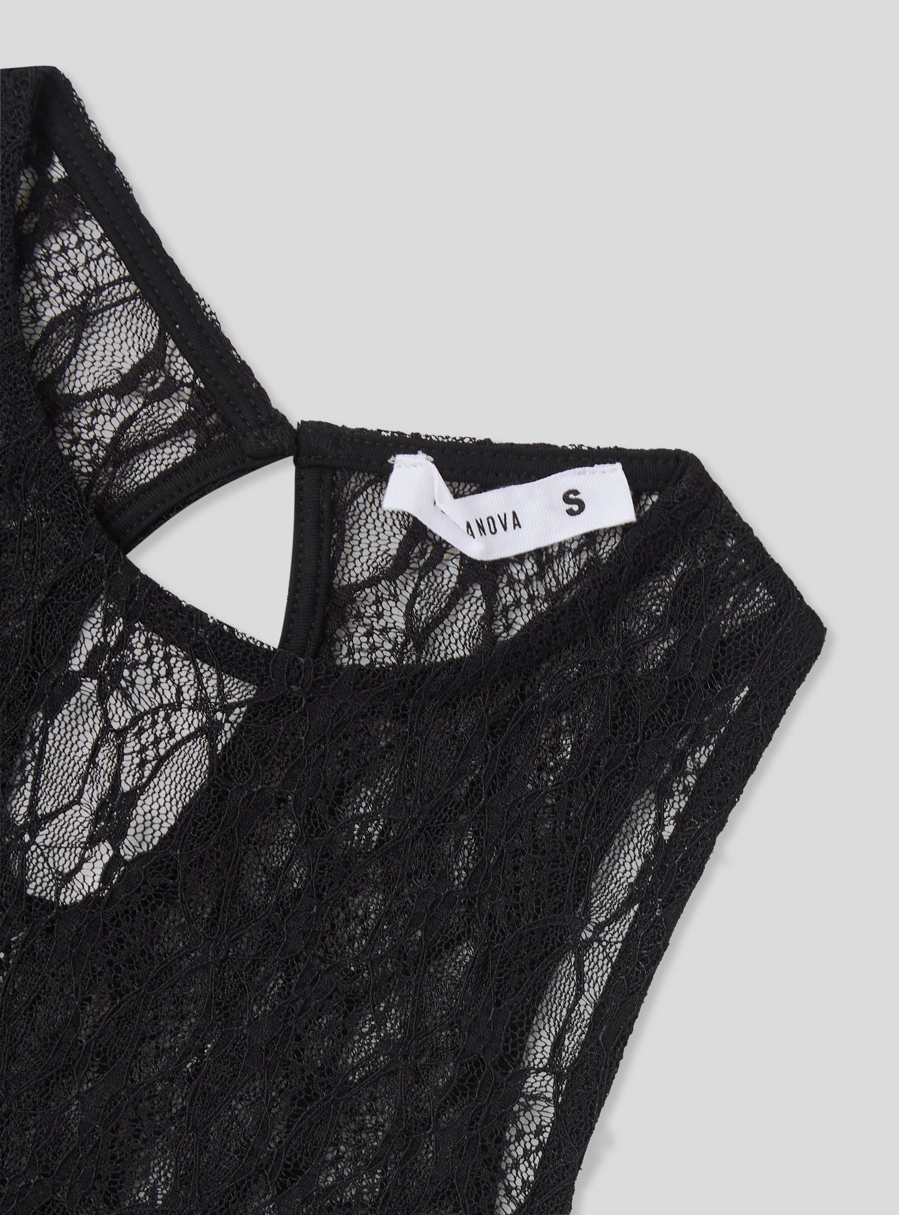 Top crop in pizzo con scollo americano - Image 6