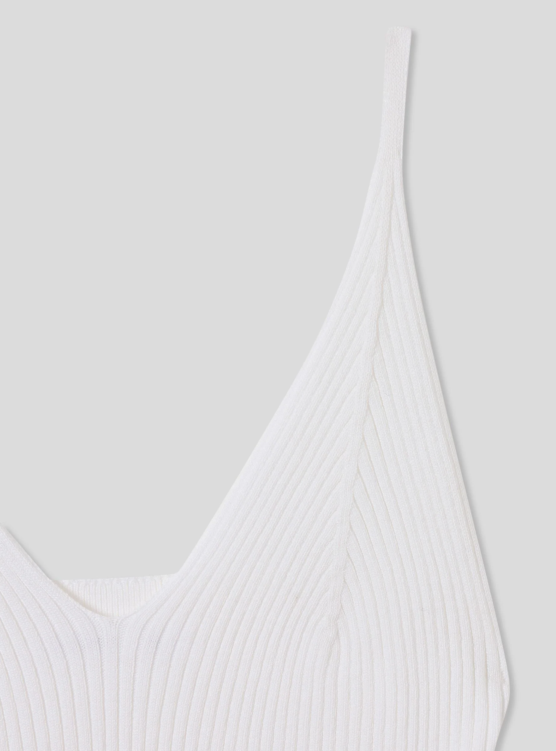 Top in maglia con scollo a v - Image 6