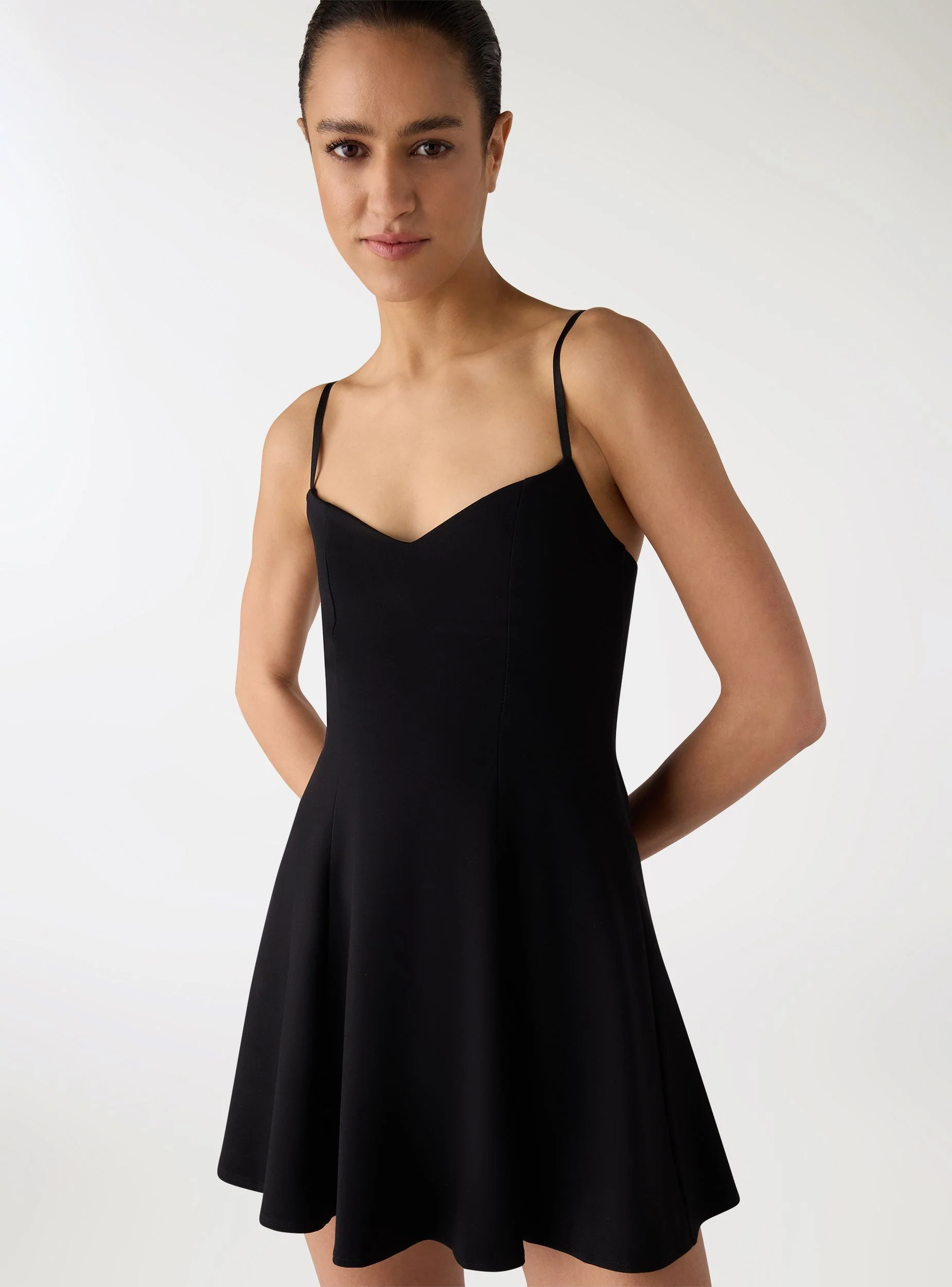 Vestito a godet con scollo a cuore - Image 3