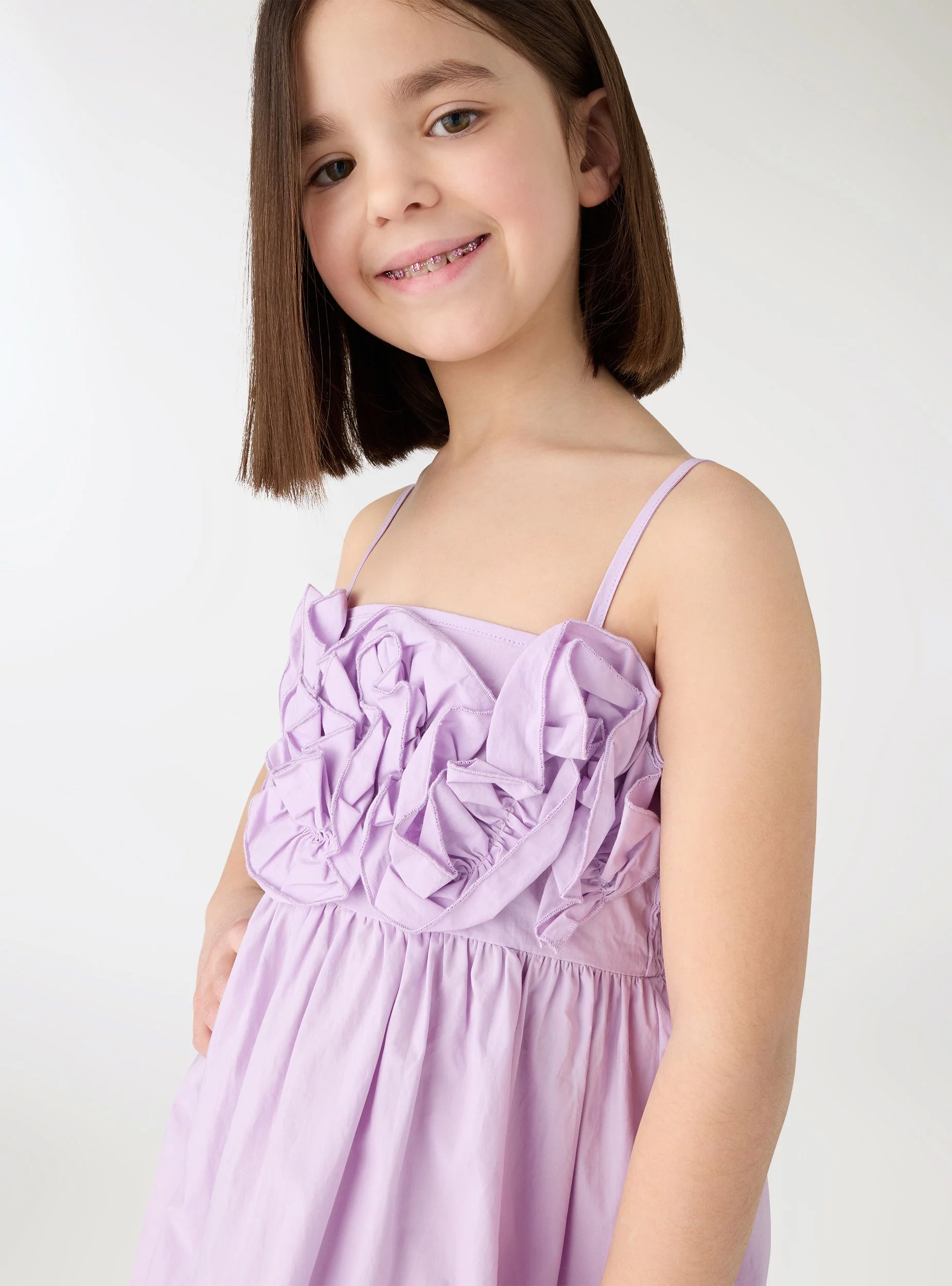 Vestito con spalline sottili e maxi rouches - Image 4