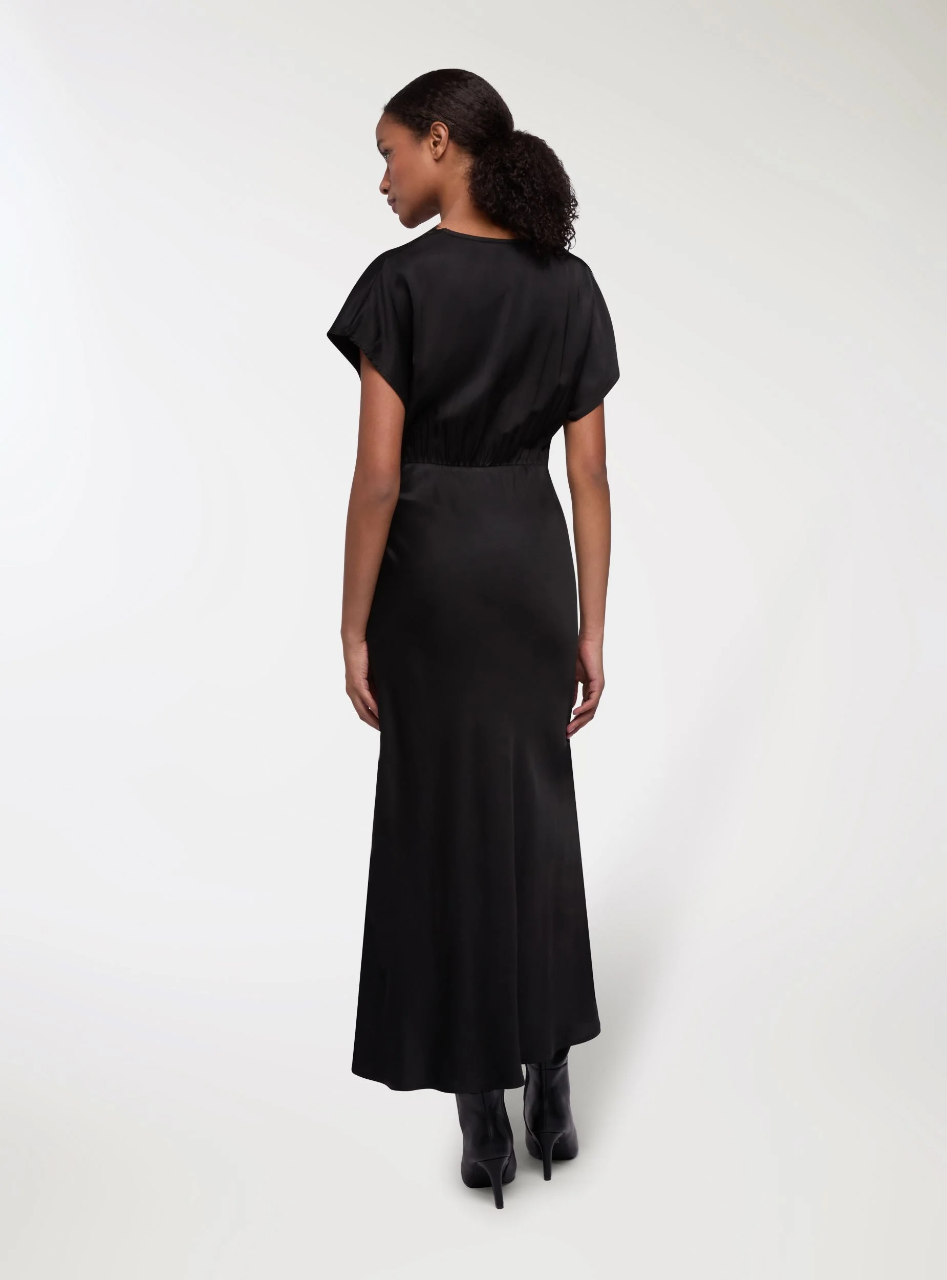 Vestito lungo con inserti in pizzo - Image 3