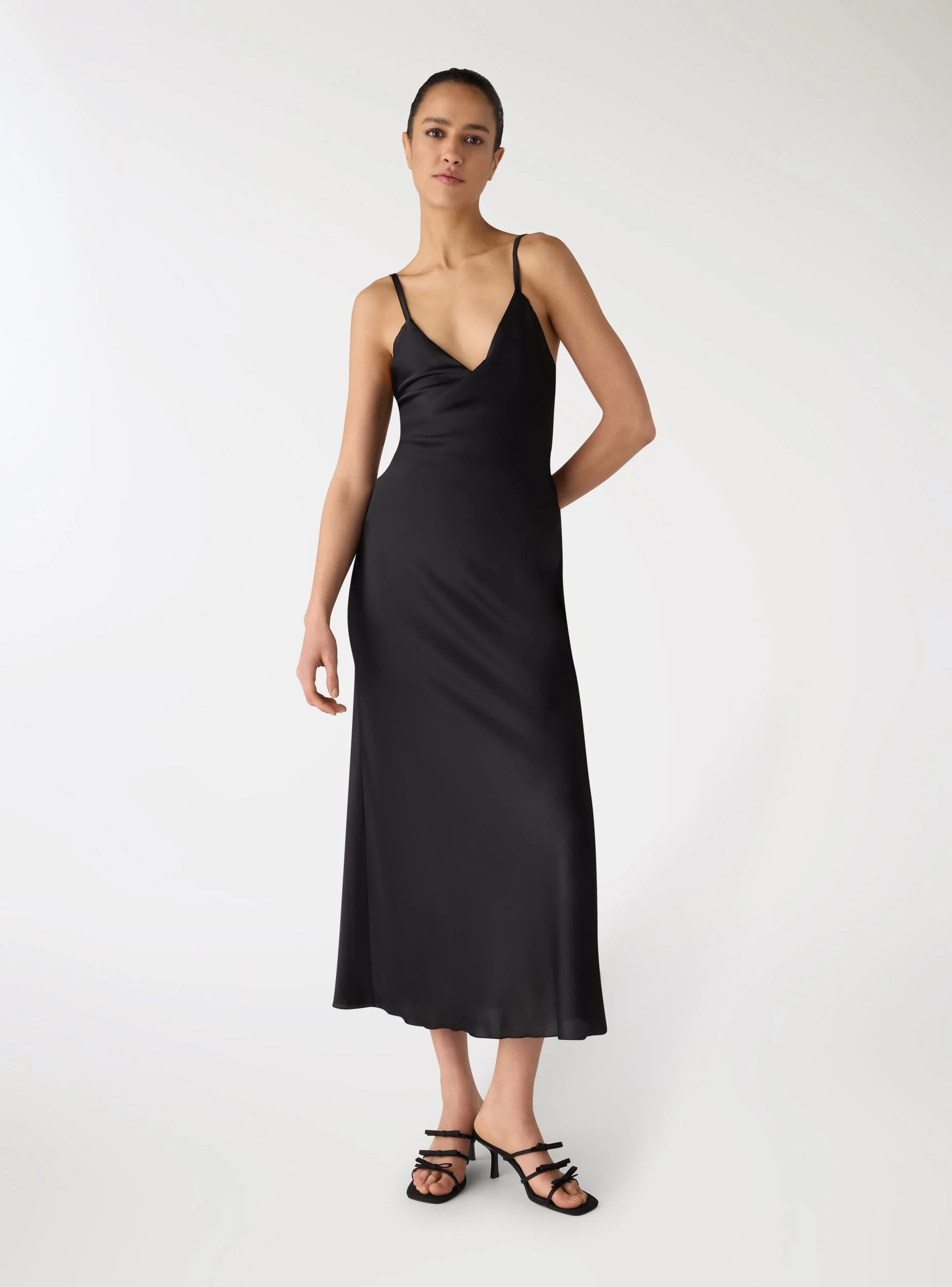 Vestito lungo con schiena nuda satin - Image 2