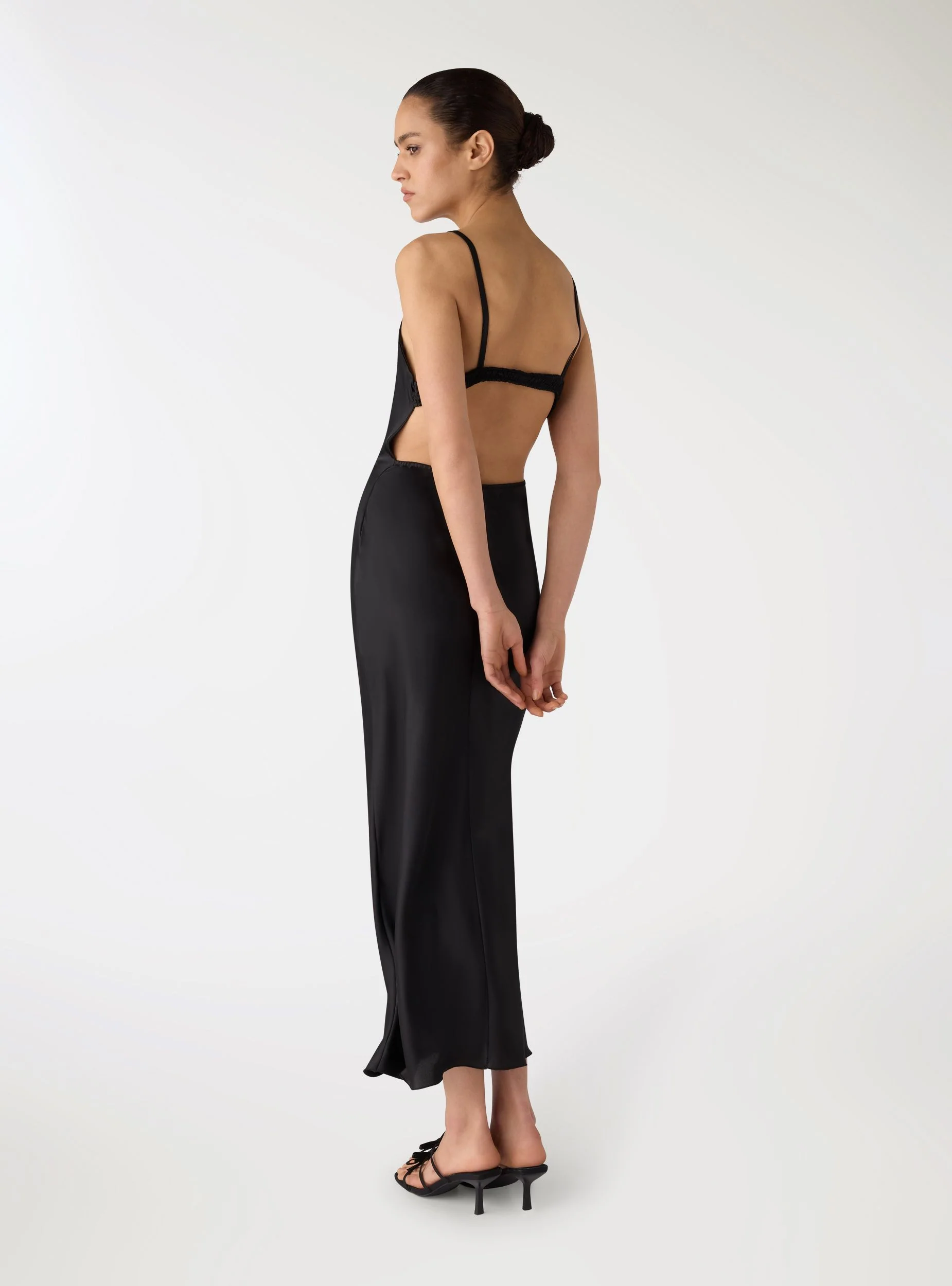 Vestito lungo con schiena nuda satin - Image 3