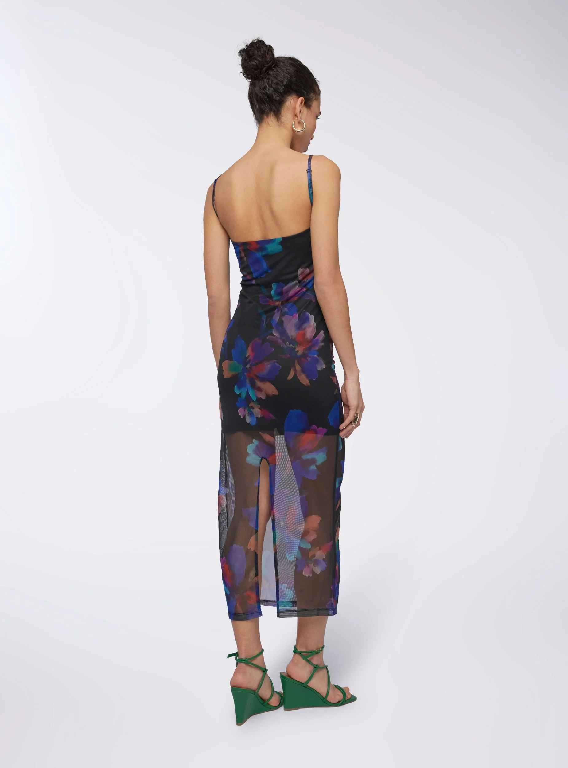 Vestito lungo gronda floreale in tulle - Image 4