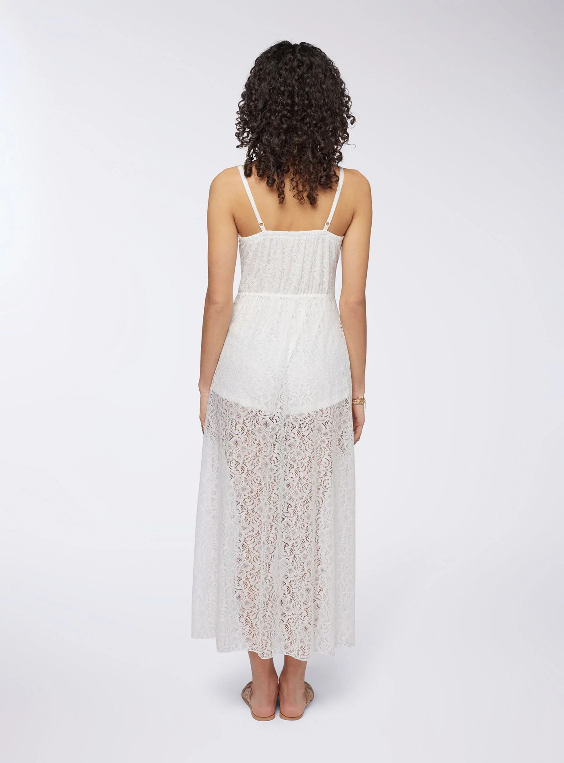 Vestito lungo in pizzo con shorts - Image 3